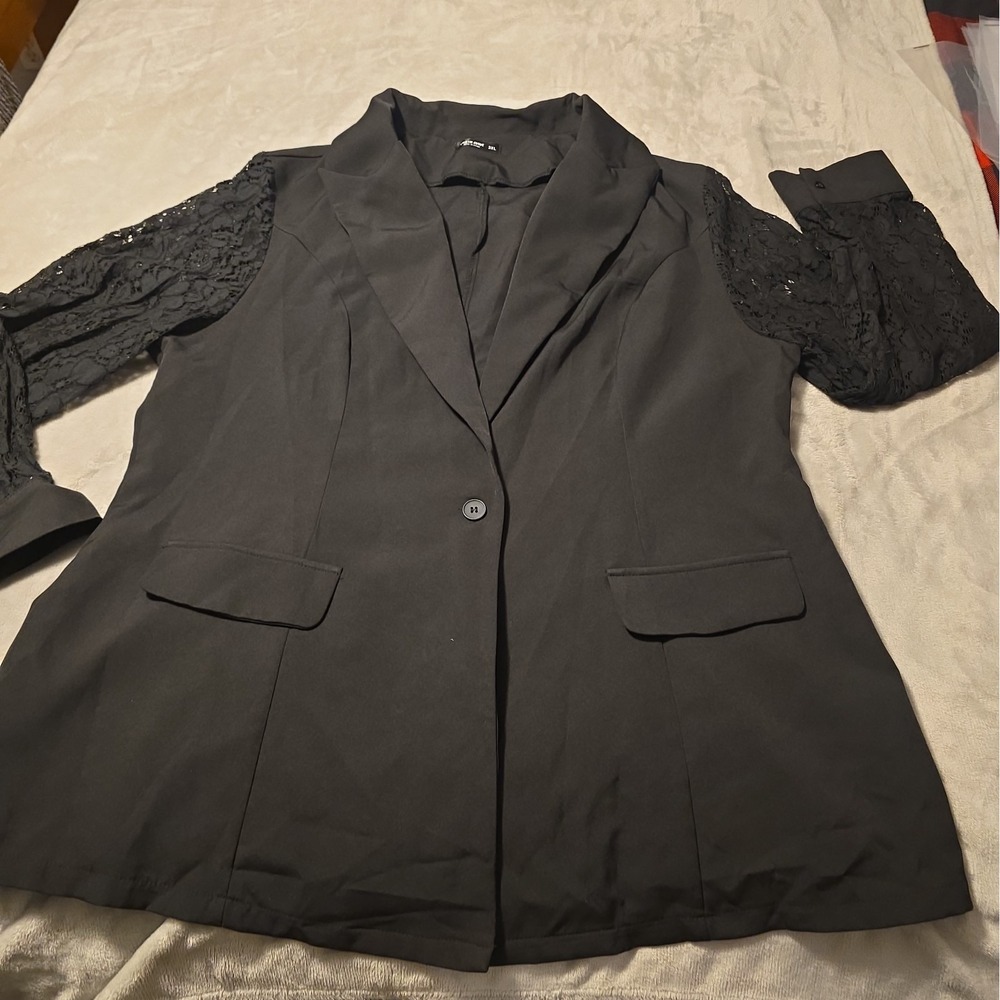 Black One Button Blazer 3XL Dark Romantic Goth Lace Sleeve Layering Boho Chic
